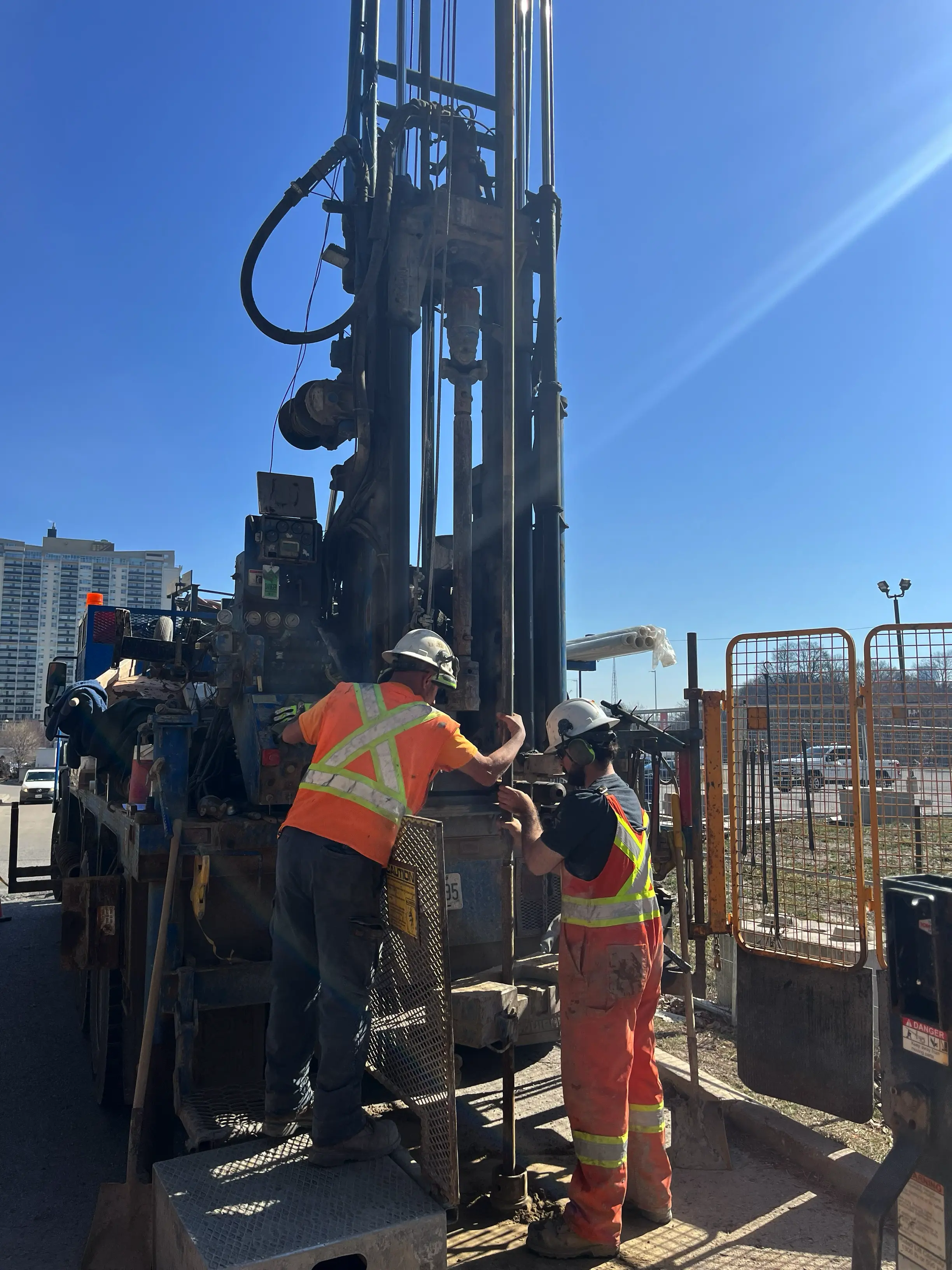Portable drilling rods and split-spoon sampling equipment